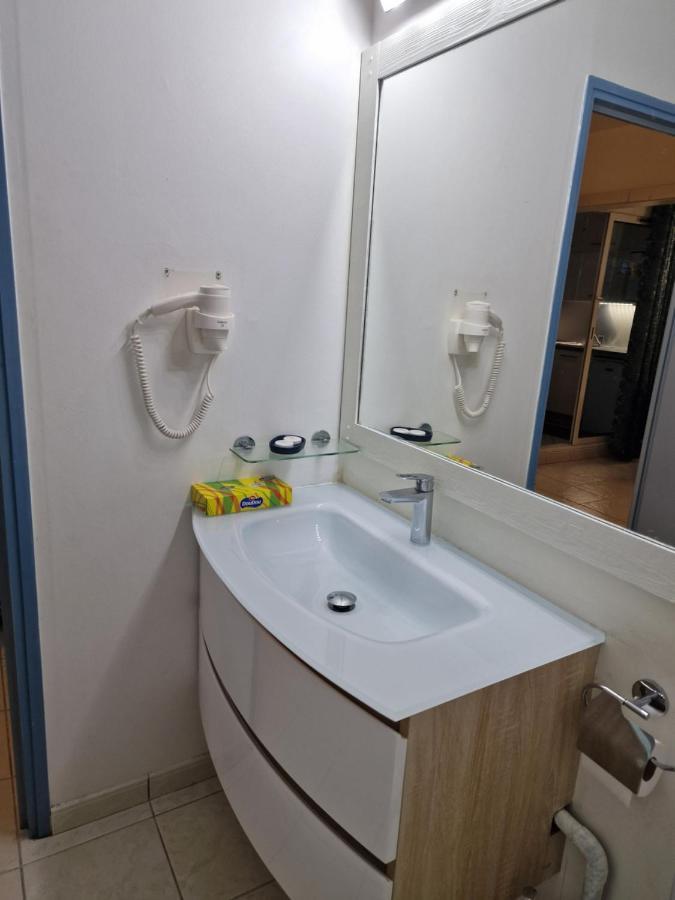 Appartement Spacieux Vue Sur Mer La Trinité Zewnętrze zdjęcie